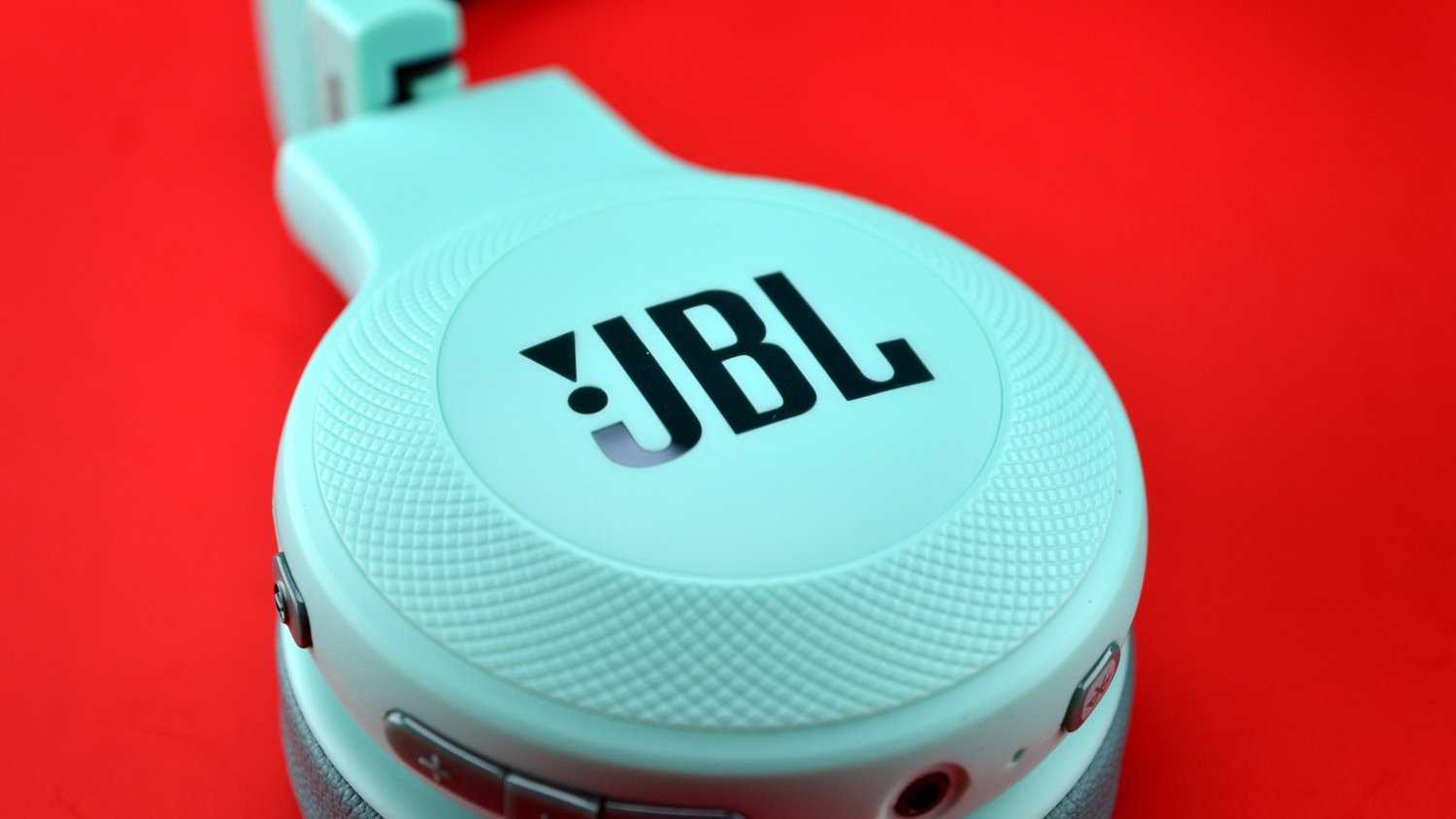 Телефон не видит jbl. Наушники JBL E-Series беспроводные. Наушники JBL bt50. JBL 360 BT. JBL c45bt оригинал.